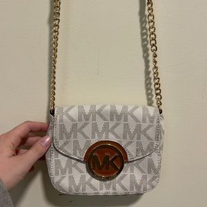 Michael Kors cross body purse